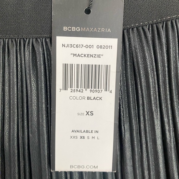 BCBG pleated faux elastic waist leather skirt - Picture 3 of 6